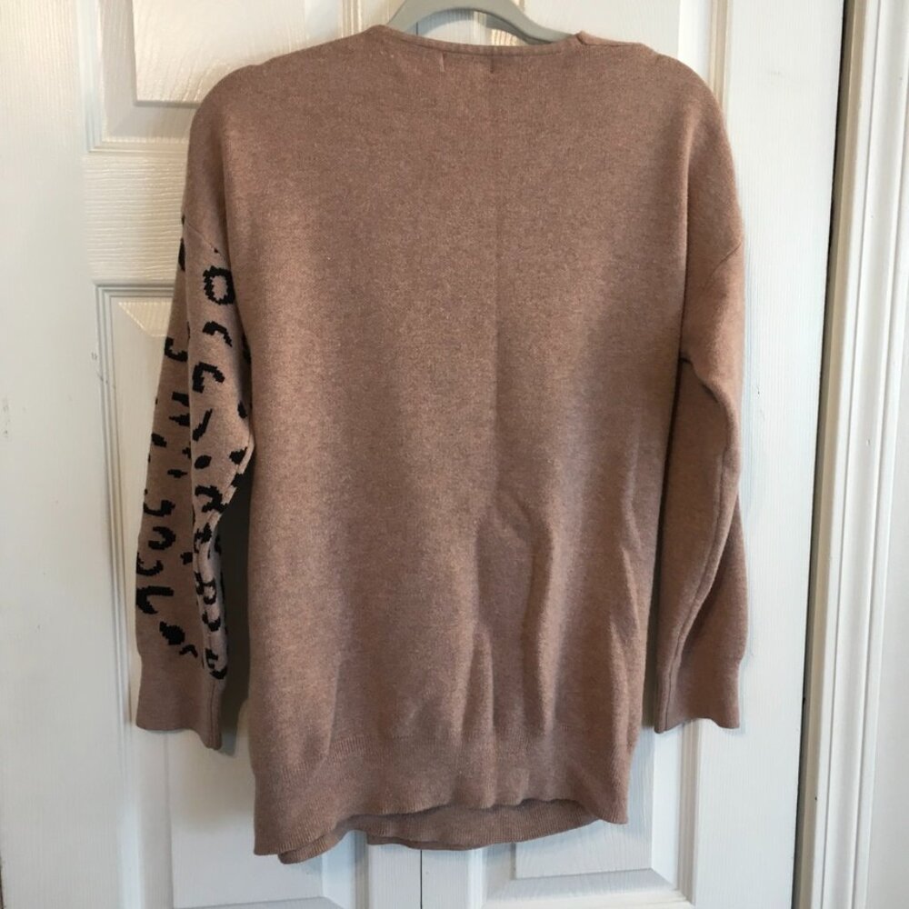 Entro Women's Leopard Print Wrap Sweater Sz S - Picture 5 of 6